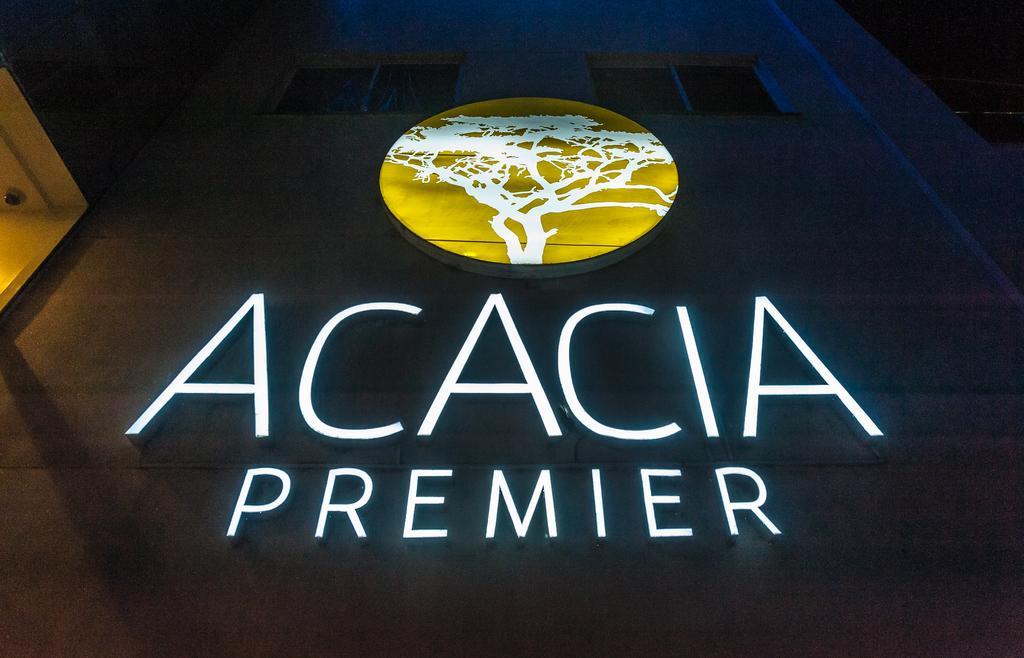 Acacia Premier Hotel كيزيمو الغرفة الصورة